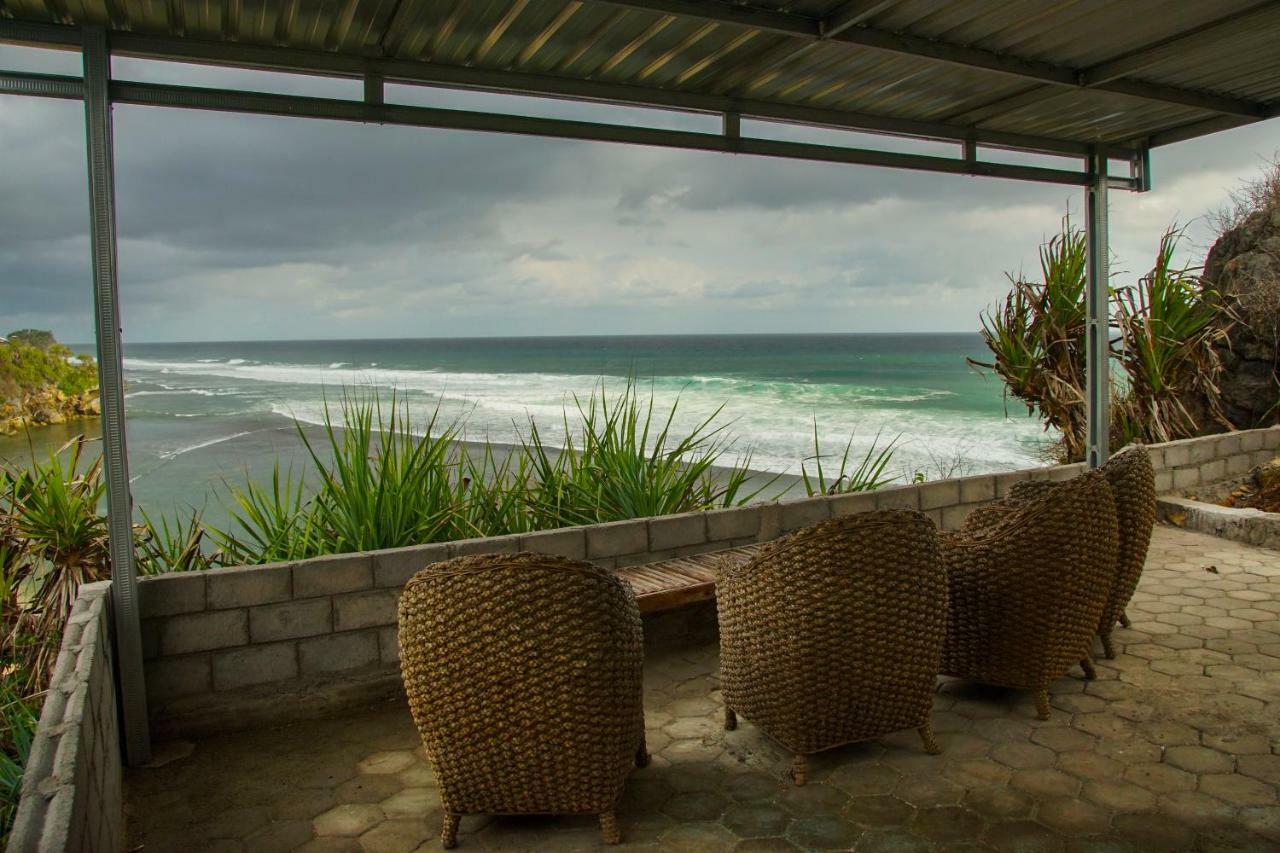 Omah Sundak Homestay Tepus Esterno foto