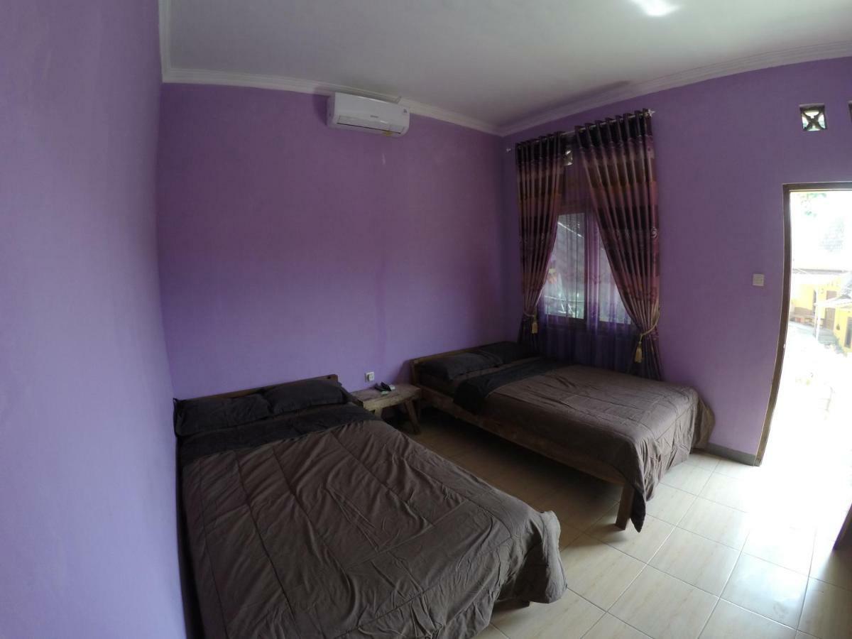 Omah Sundak Homestay Tepus Esterno foto