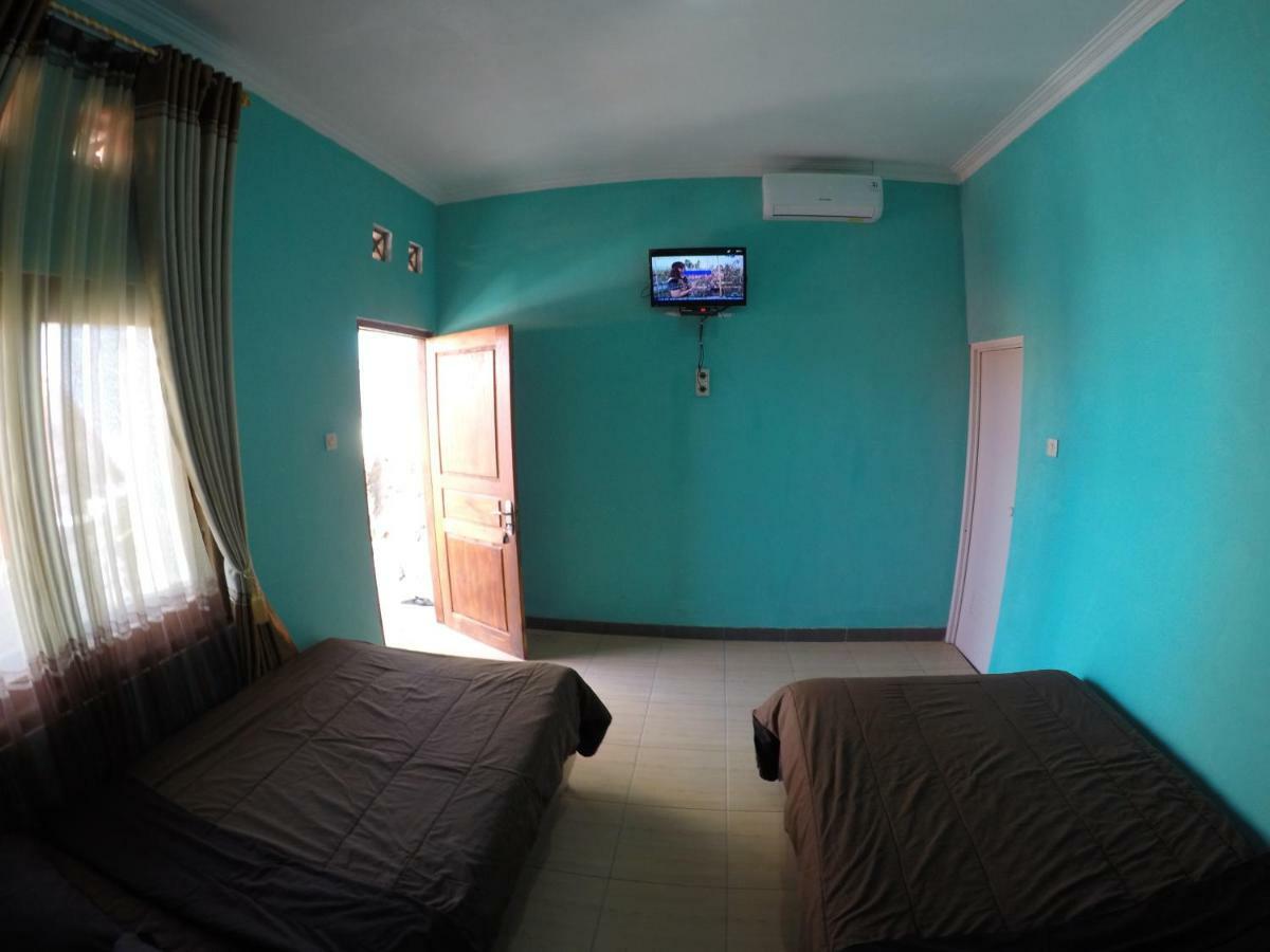 Omah Sundak Homestay Tepus Esterno foto